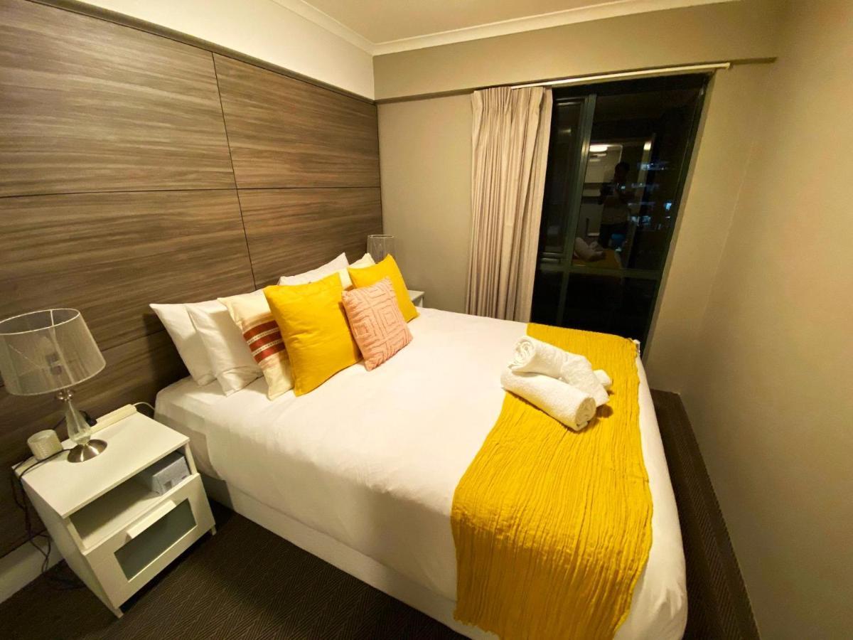 2 Bed 2 Bath Apartment In Braddon, Canberra - Pool, Gym And Free Parking מראה חיצוני תמונה