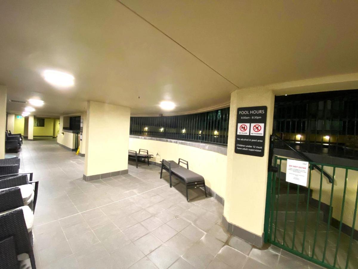2 Bed 2 Bath Apartment In Braddon, Canberra - Pool, Gym And Free Parking מראה חיצוני תמונה